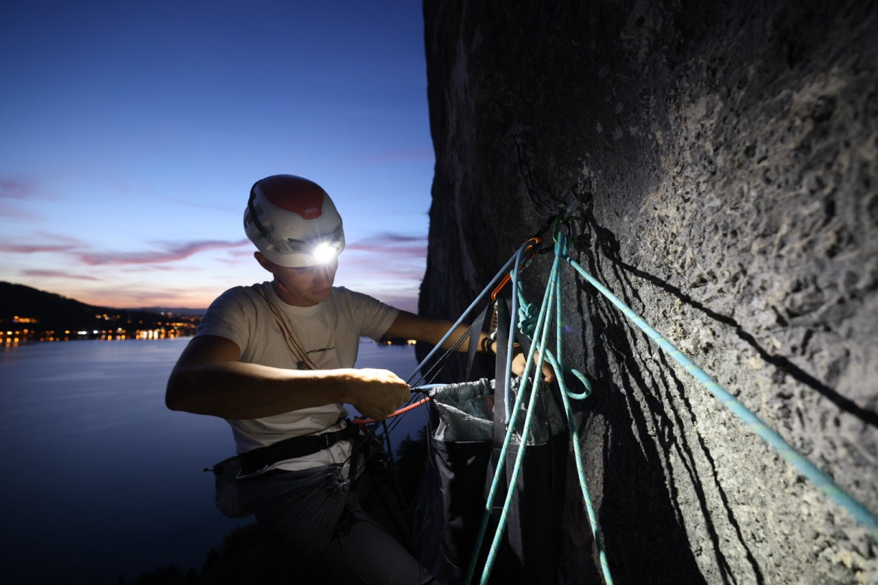BELAY20_5_team_-_Grande_fb036f36-adb8-4242-9dbd-5a653504739f.jpg